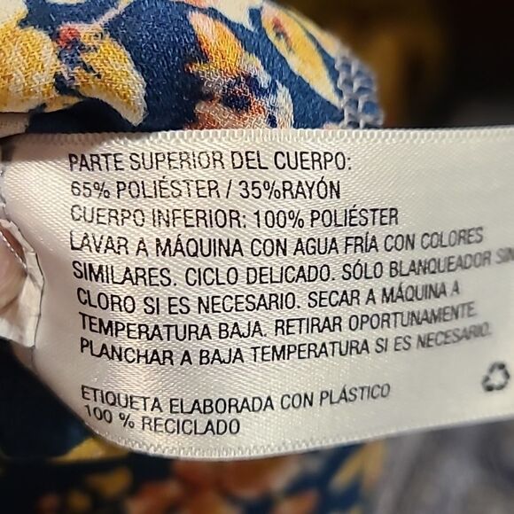 Xhiliration‎ womens gray and teal floral flowy polyester rayon tshirt size xs - Picture 4 of 5